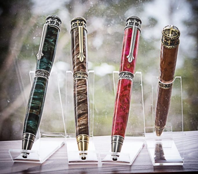 FAITH · HOPE · LOVE – Pens — Detail – Cap