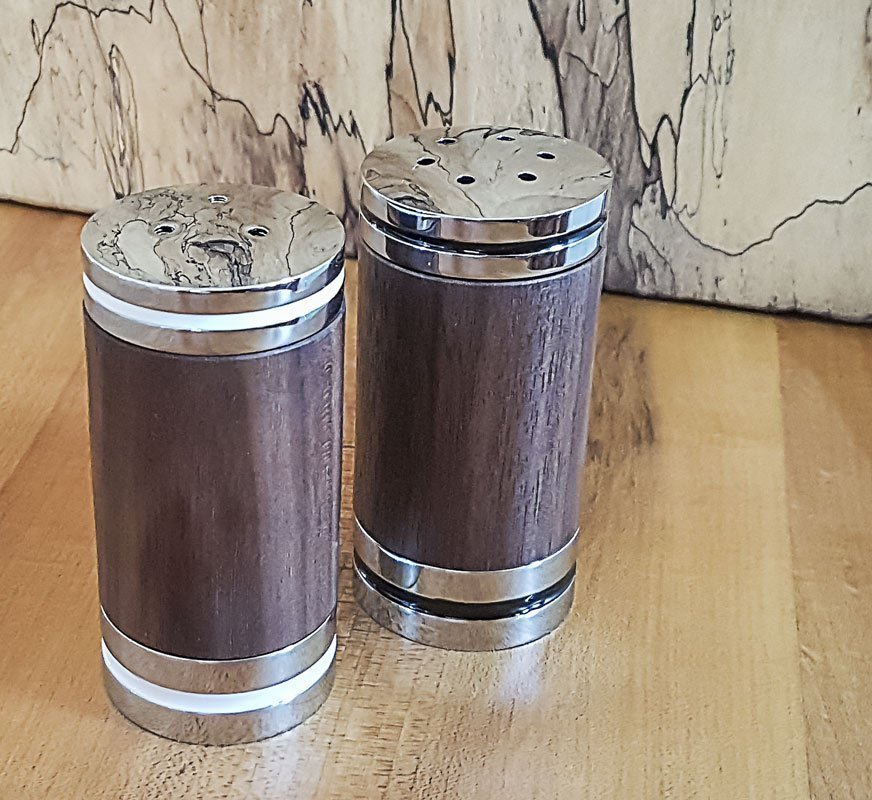 Salt & Pepper Shaker Set