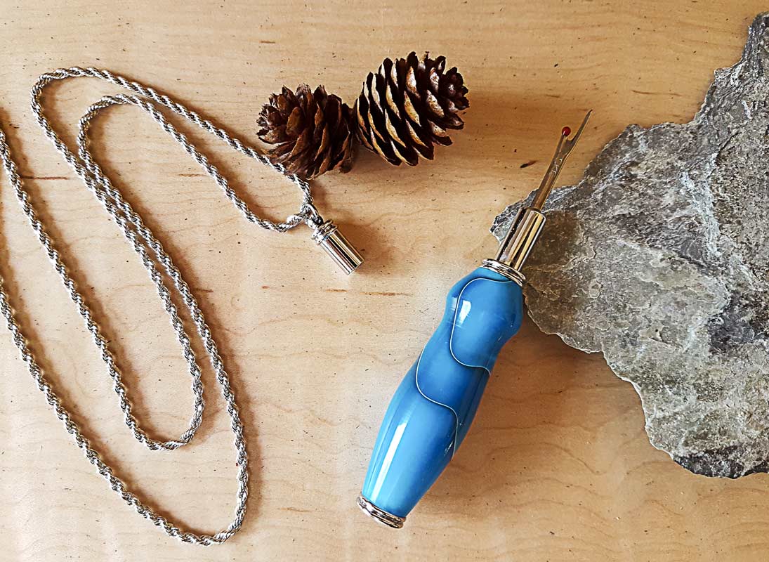 Single Seam Ripper – Necklace